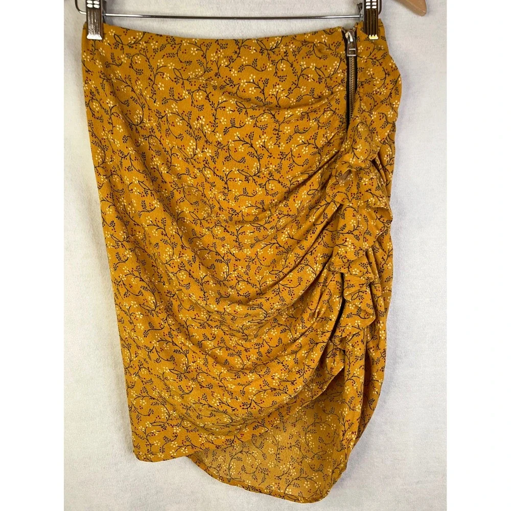 Veronica Beard Ruched Skirt Sz 0 in Saffron